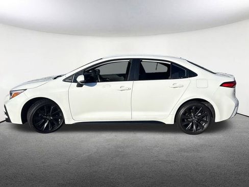 Certified 2024 Toyota Corolla SE image 25