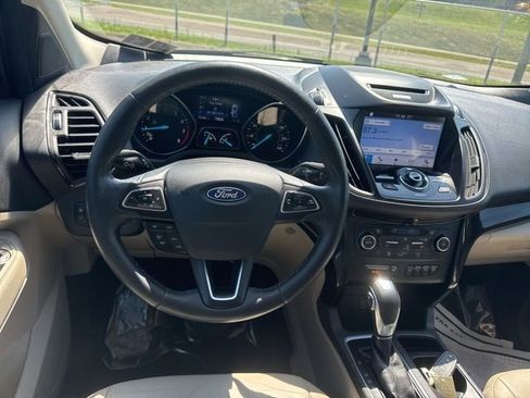 Used 2018 Ford Escape Titanium AWD/4WD image 14