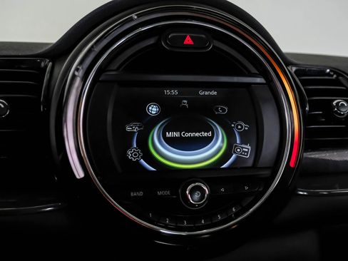 Used 2017 MINI Cooper Clubman ALL4 image 17