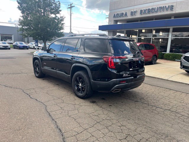 Used 2022 GMC Acadia AT4 w/ Technology Package AWD/4WD image 9