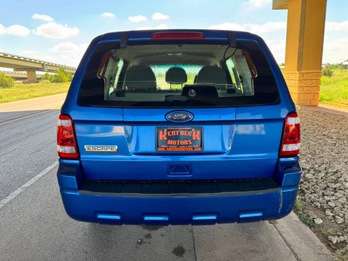 Used 2012 Ford Escape XLS FWD image 4