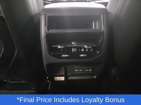 New 2026 Jeep Grand Cherokee Altitude image 33