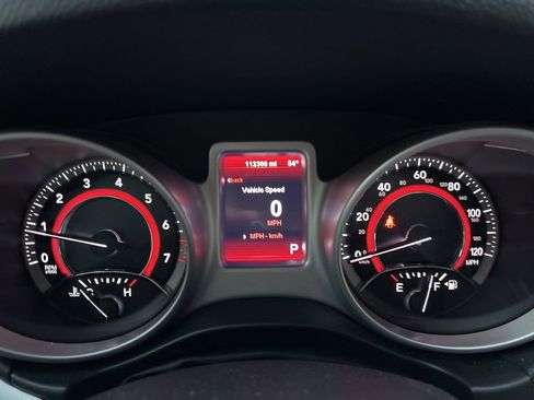 Used 2012 Dodge Journey SXT w/ Flexible Seating Group image 14