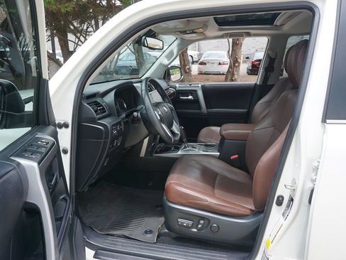Used 2022 Toyota 4Runner Limited RWD image 2