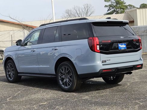 New 2026 Ford Expedition Platinum w/ Stealth Appearance Package image 7