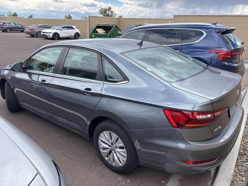 Used 2019 Volkswagen Jetta S w/ Driver Assistance Package FWD image 5