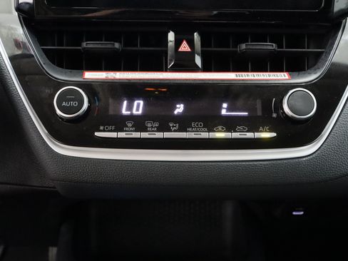 Used 2026 Toyota Corolla LE FWD image 18