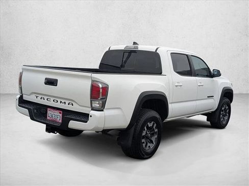 Used 2021 Toyota Tacoma TRD Off-Road w/ Technology Package image 5