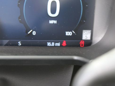 New 2025 Ford F250 Platinum image 24