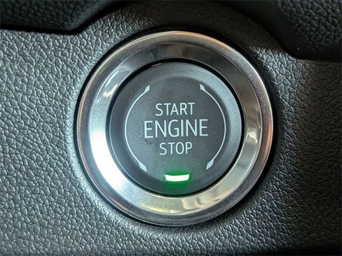 New 2026 Chevrolet Traverse RS image 21