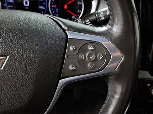 Used 2022 Chevrolet Traverse Premier w/ Redline Edition image 27