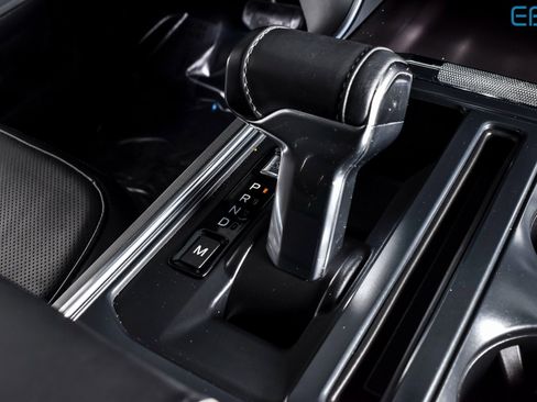 Used 2024 Ford F150 Platinum image 26