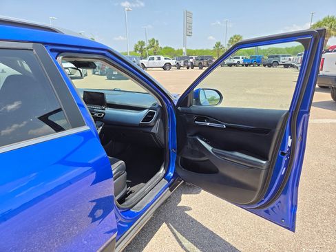 Used 2022 Kia Seltos S FWD image 16