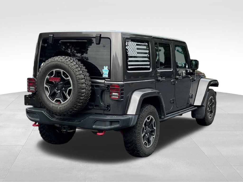 Used 2017 Jeep Wrangler Unlimited Rubicon AWD/4WD image 5