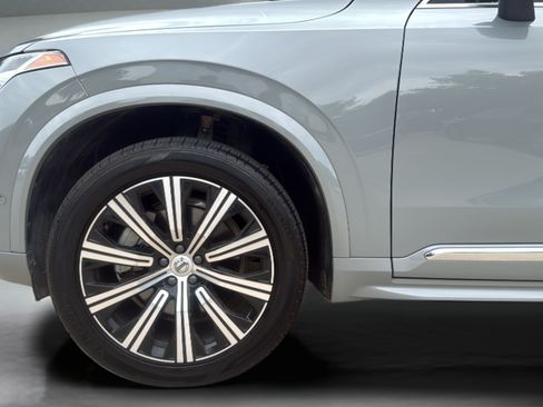 Used 2024 Volvo XC90 B6 Plus AWD/4WD image 34