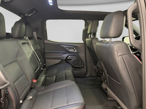 Used 2025 Chevrolet Silverado EV RST AWD/4WD image 19