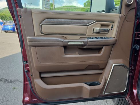 Used 2024 RAM 3500 Limited w/ Safety Group AWD/4WD image 18