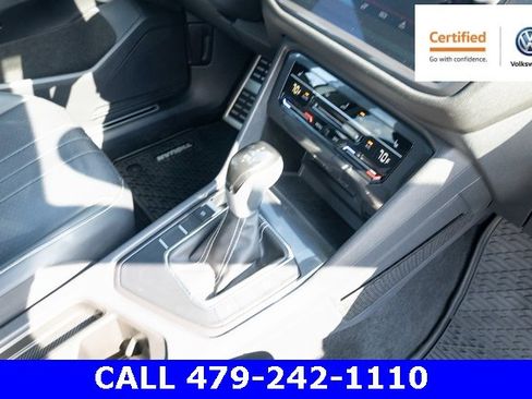 Certified 2023 Volkswagen Tiguan SE R-Line image 41