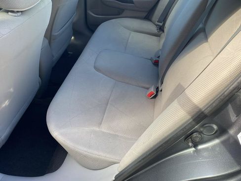 Used 2012 Honda Civic LX image 9