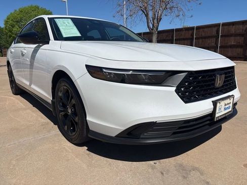 Used 2025 Honda Accord SE image 2