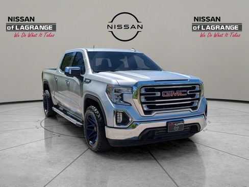 Used 2020 GMC Sierra 1500 SLT RWD image 3