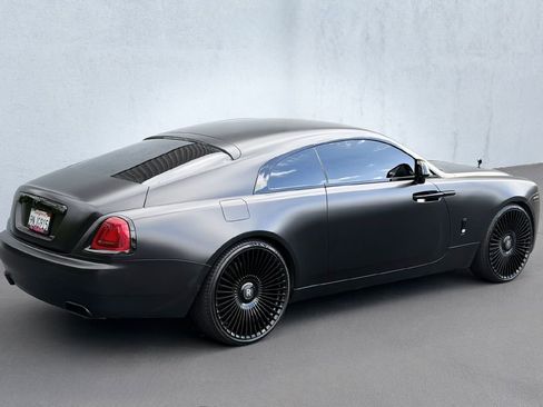 Used 2014 Rolls-Royce Wraith image 6