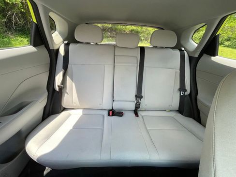 Used 2025 Hyundai Kona SEL AWD/4WD image 14