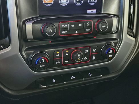 Used 2016 GMC Sierra 1500 SLE w/ SLE Value Package AWD/4WD image 18