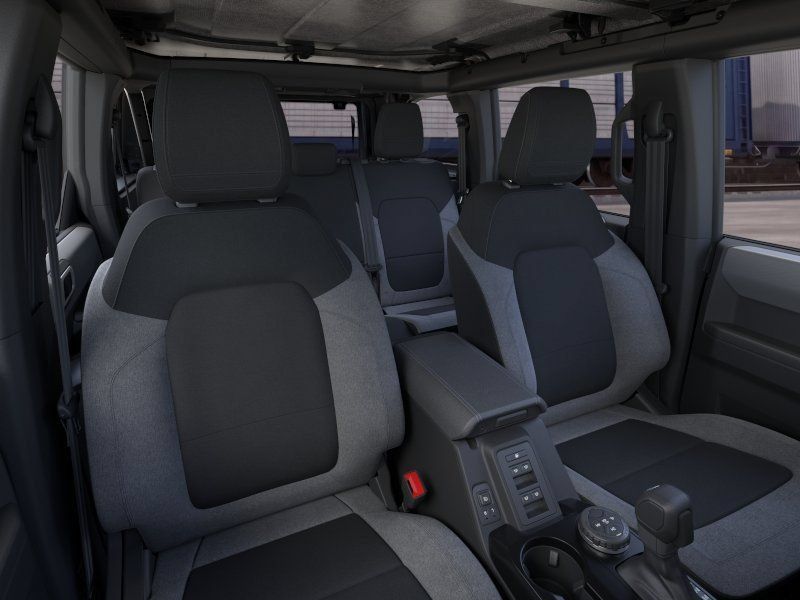 New 2026 Ford Bronco 4-Door AWD/4WD image 10