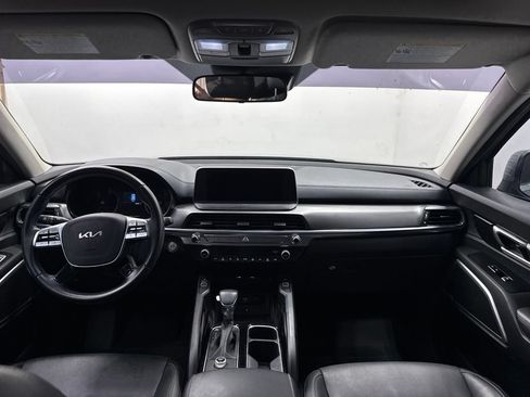 Used 2022 Kia Telluride S FWD image 8