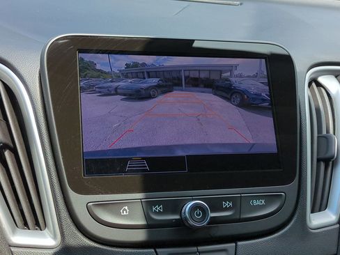 Used 2024 Chevrolet Malibu LT FWD image 19