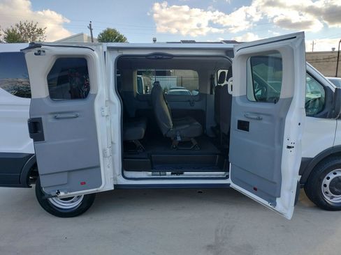 Used 2016 Ford Transit 150 XL image 26