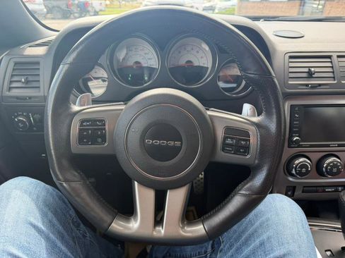 Used 2014 Dodge Challenger R/T image 15