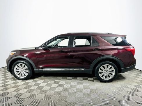 Used 2022 Ford Explorer Limited w/ Equipment Group 301A RWD image 6