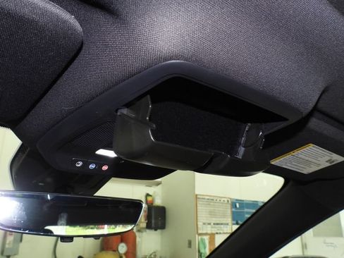 New 2026 Chevrolet Equinox ACTIV w/ Convenience Package III FWD image 36