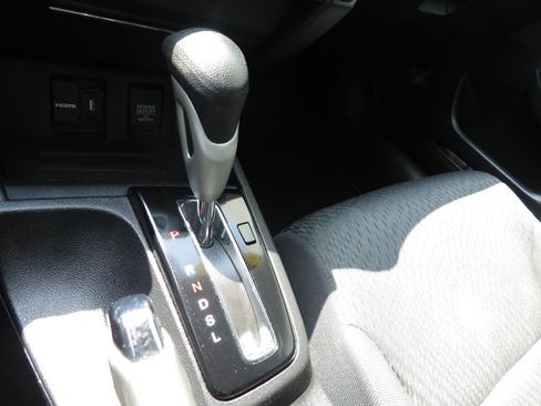 Used 2015 Honda Civic SE image 20