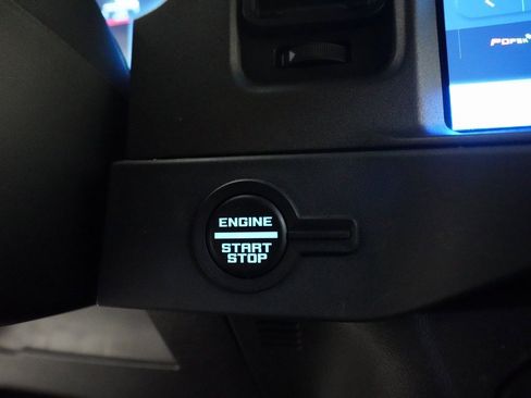 Used 2025 Ford Bronco Big Bend image 30