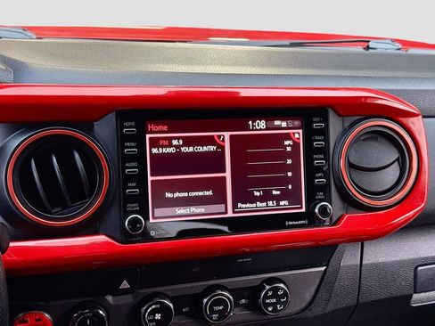 Used 2020 Toyota Tacoma TRD Off-Road image 20