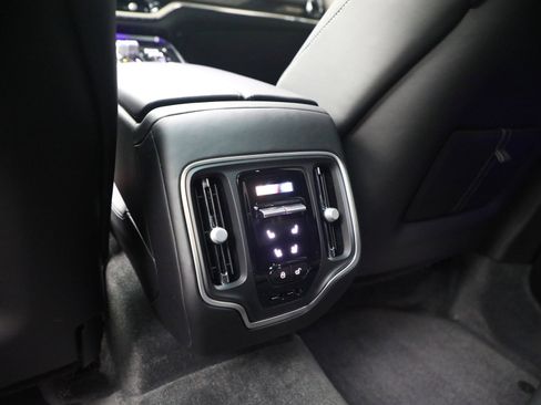 New 2026 Aston Martin DBX S image 32