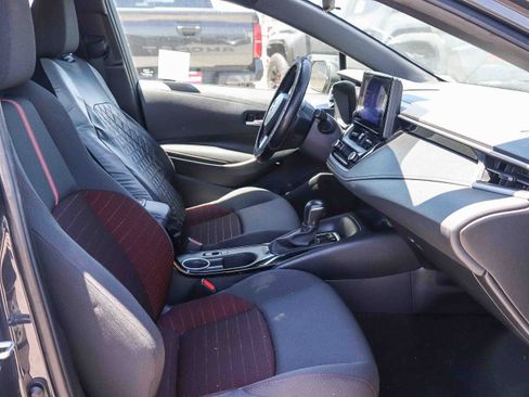Used 2023 Toyota Corolla SE w/ SE Premium Package FWD image 17