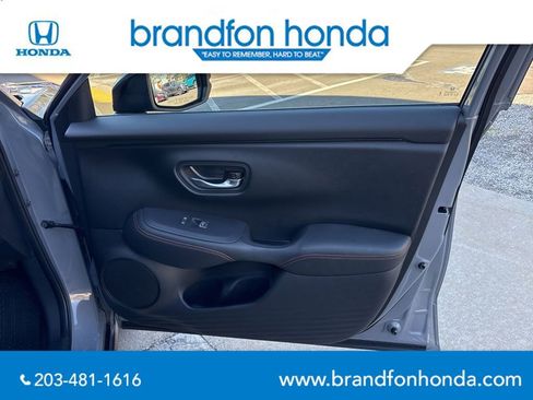 Used 2024 Honda HR-V Sport image 8