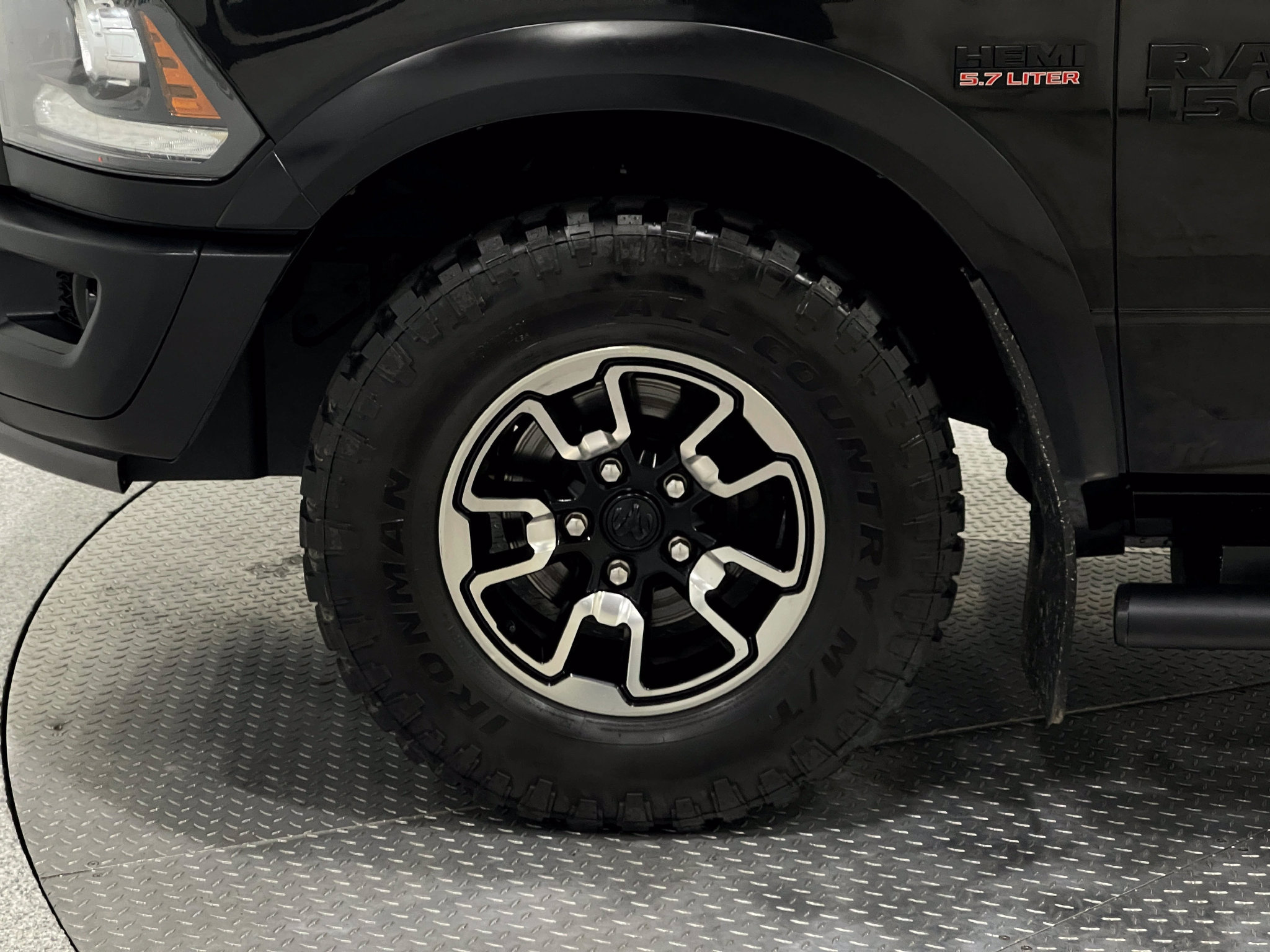 Used 2017 RAM 1500 Rebel w/ Luxury Group AWD/4WD image 33