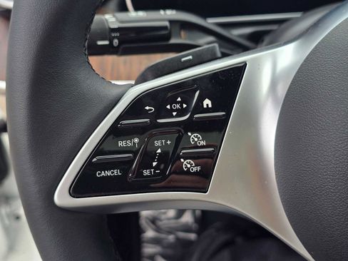 Used 2025 Mercedes-Benz C 300 C 300 image 33