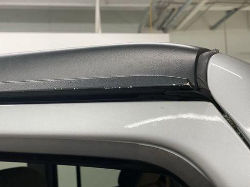 Used 2024 Jeep Wrangler Rubicon image 33