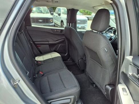 Used 2023 Ford Escape Active AWD/4WD image 9