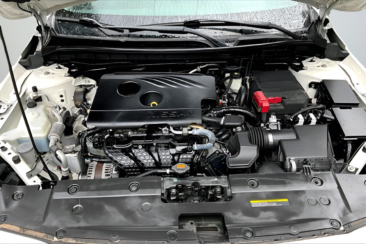 Used 2020 Nissan Altima 2.5 SR FWD image 31