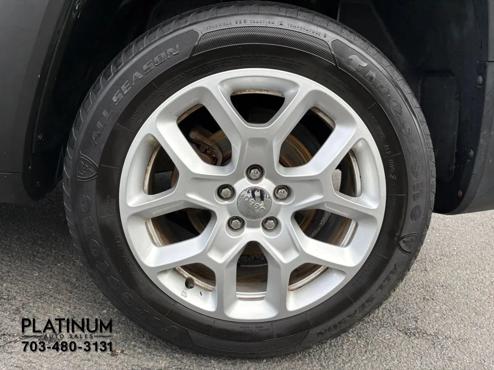 Used 2016 Jeep Renegade Latitude w/ Popular Equipment Group AWD/4WD image 20