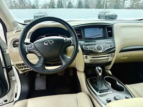 Used 2019 INFINITI QX60 Luxe w/ Essential Package image 13