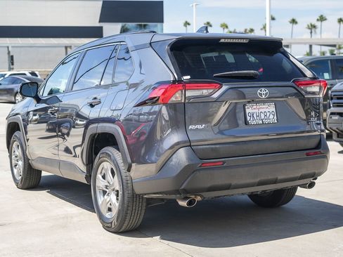 Certified 2024 Toyota RAV4 XLE FWD image 8