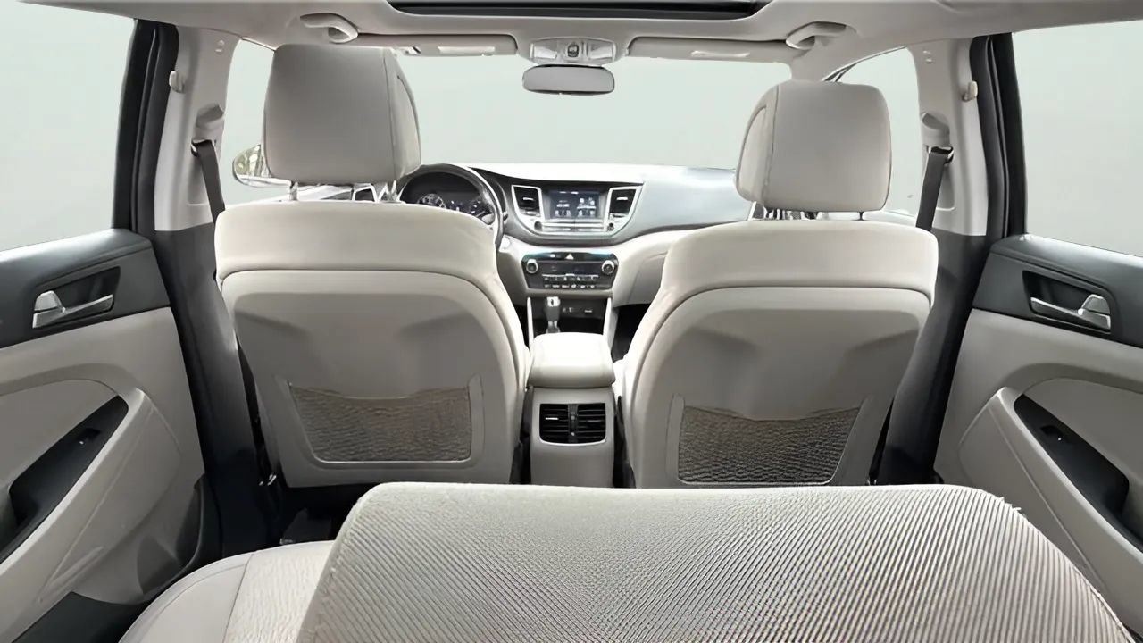 Used 2018 Hyundai Tucson Value AWD/4WD image 13